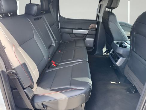 Used 2024 Ford F250 Lariat AWD/4WD image 30