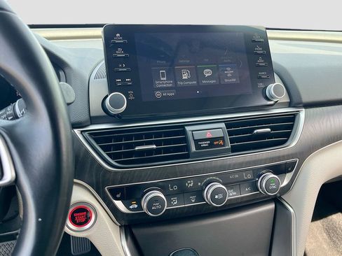 Used 2021 Honda Accord EX-L image 14