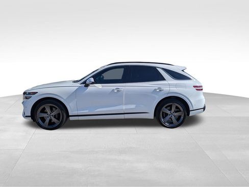 Used 2023 Genesis GV70 2.5T w/ Sport Prestige Package image 5