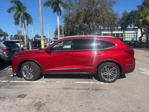 Used 2023 Acura MDX SH-AWD w/ Advance Package image 2