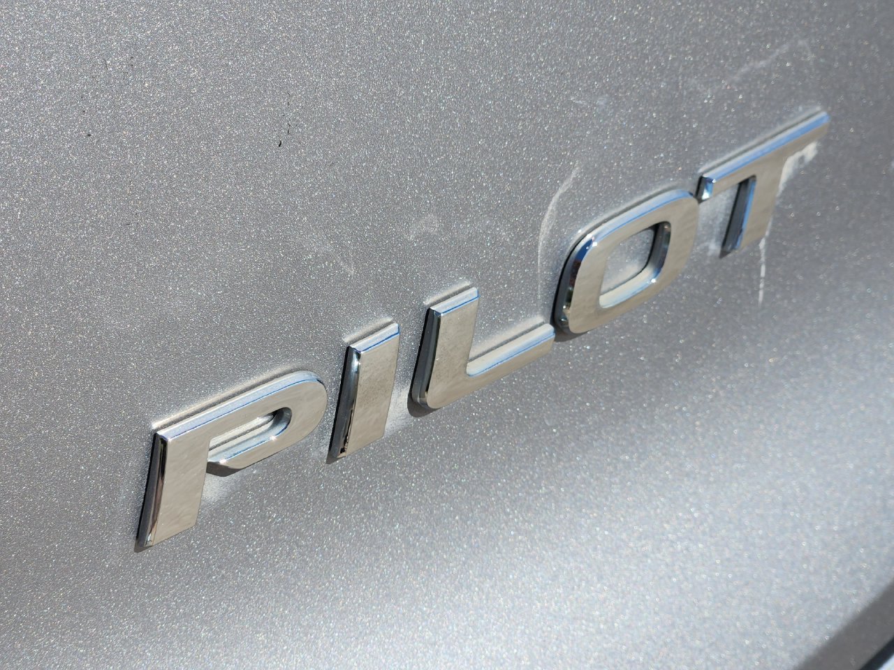 Used 2018 Honda Pilot EX image 10