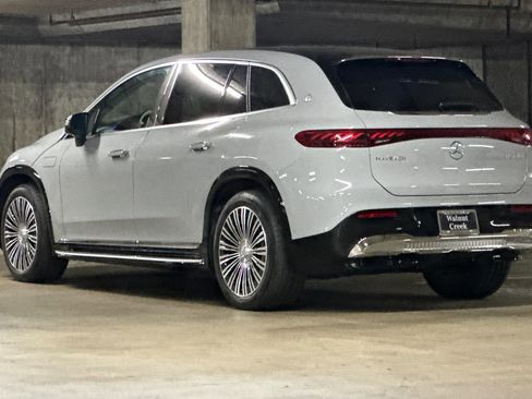 New 2025 Mercedes-Benz Maybach EQS 680 4MATIC image 3