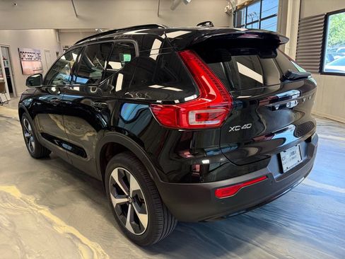 Used 2023 Volvo XC40 B5 Plus w/ Driver Assist Package AWD/4WD image 37