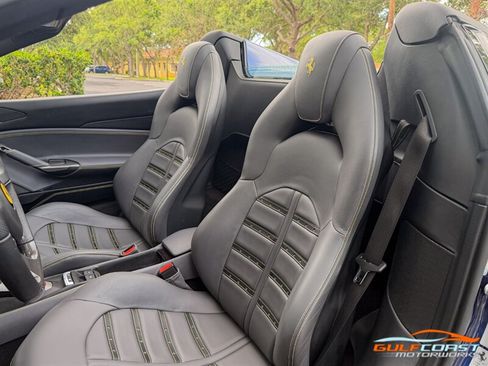 Used 2017 Ferrari 488 Spider RWD image 21