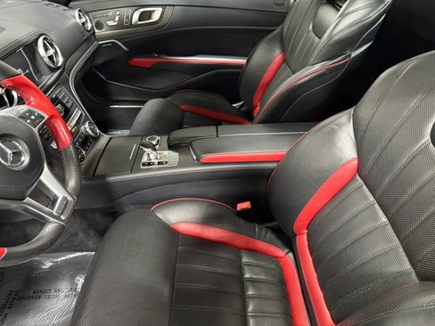 Used 2016 Mercedes-Benz SL 550 w/ Mille Miglia Edition image 19