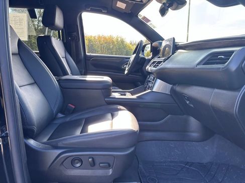 Used 2023 Chevrolet Tahoe Z71 w/ Z71 Off-Road Package image 46