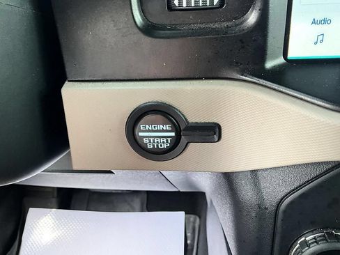 Used 2023 Ford Bronco Wildtrak AWD/4WD image 19