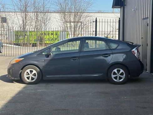 Used 2012 Toyota Prius Four image 4