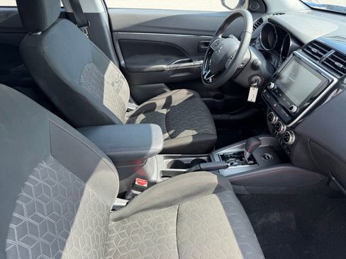 Used 2026 Mitsubishi Outlander Sport SE AWD/4WD image 15