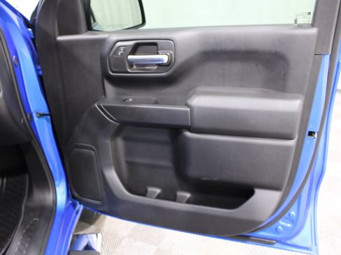 Used 2025 Chevrolet Silverado 1500 Custom AWD/4WD image 25
