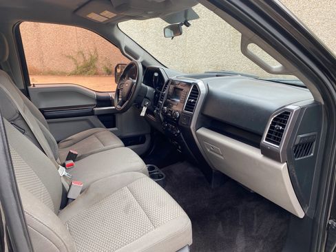 Used 2015 Ford F150 XLT image 15