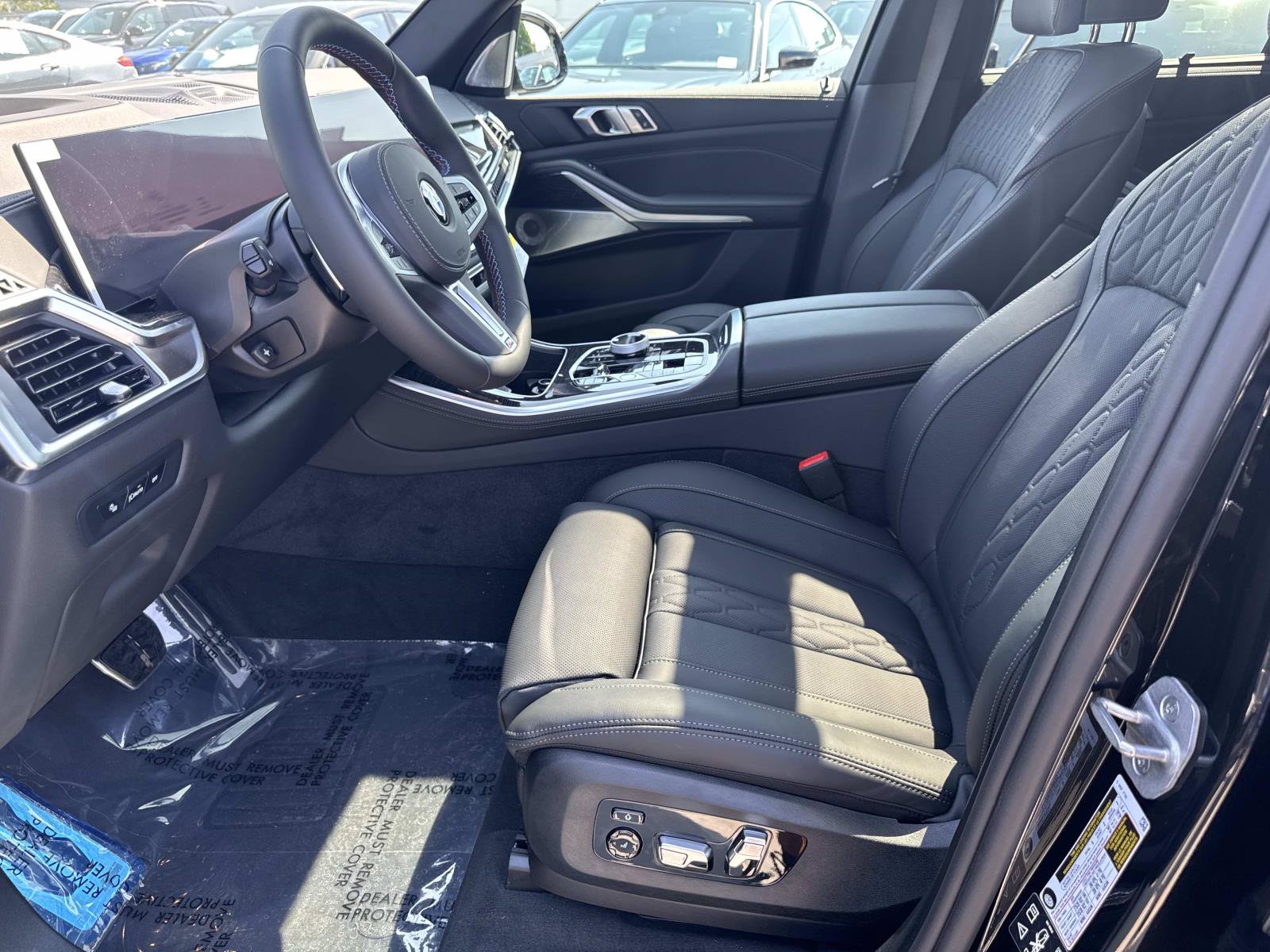 Used 2026 BMW X5 M60i w/ Executive Package AWD/4WD image 14