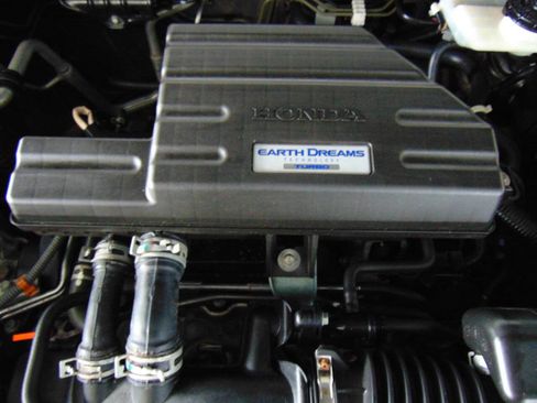 Used 2018 Honda CR-V EX image 17