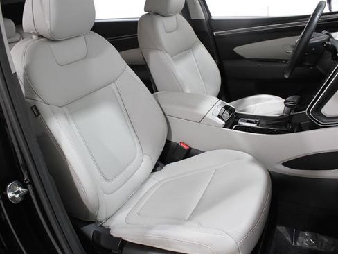 Used 2023 Hyundai Tucson SEL w/ Convenience Package image 16