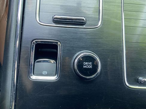 Used 2020 Lincoln Aviator Reserve w/ Equipment Group 202A image 29