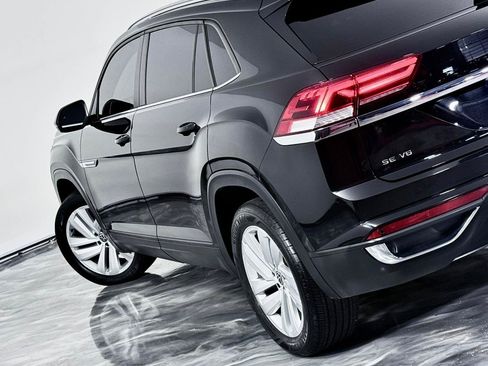 Used 2020 Volkswagen Atlas Cross Sport SE AWD/4WD image 13