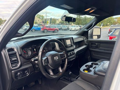 Used 2023 RAM 2500 Tradesman AWD/4WD image 12
