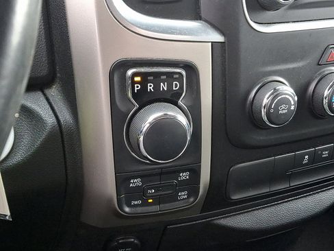 Used 2015 RAM 1500 Big Horn image 13