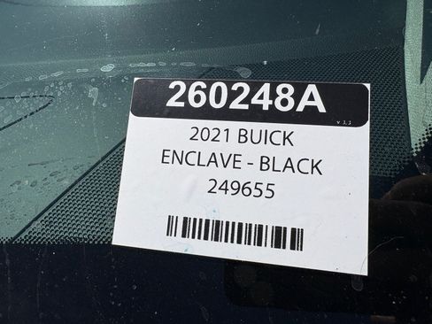 Used 2021 Buick Enclave Avenir AWD/4WD image 6
