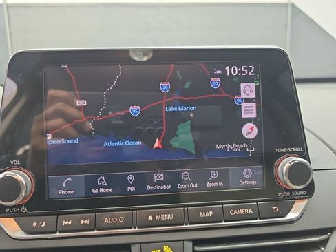 Used 2020 Nissan Altima 2.0 Platinum FWD image 32