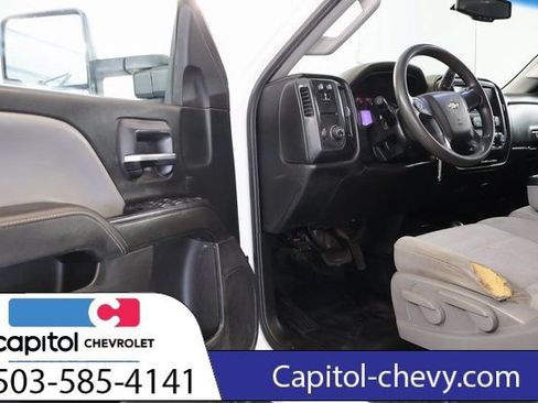 Used 2015 Chevrolet Silverado 3500 W/T w/ WT Convenience Package AWD/4WD image 9