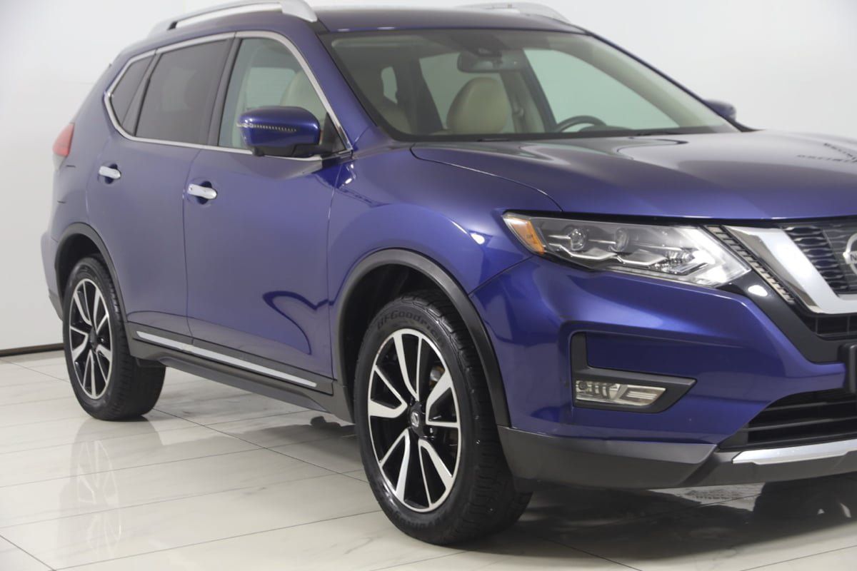 Used 2017 Nissan Rogue SL w/ SL Premium Package AWD/4WD image 32
