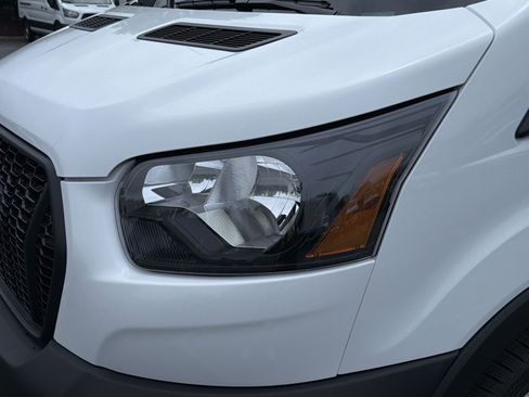 New 2026 Ford Transit 250 148 High Roof RWD image 13