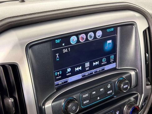 Used 2018 GMC Sierra 1500 SLE image 14