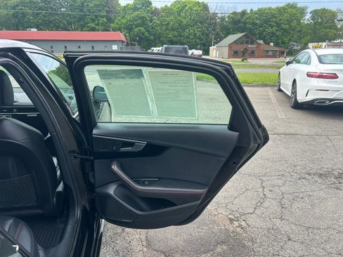 Used 2019 Audi A4 2.0T Premium Plus w/ Premium Plus Package AWD/4WD image 15