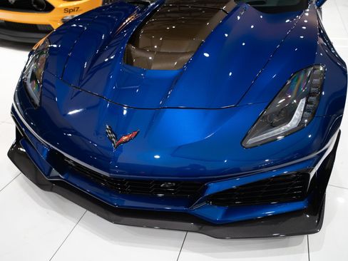 Used 2019 Chevrolet Corvette ZR1 RWD image 36