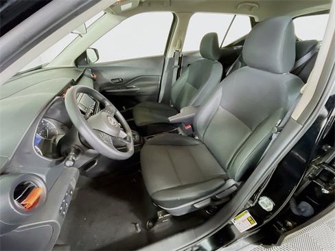 Used 2024 Nissan Kicks S image 20