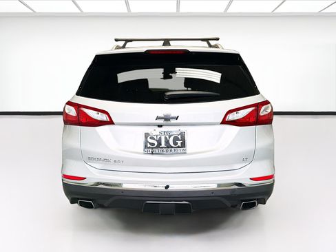 Used 2020 Chevrolet Equinox LT w/ Sport Edition FWD image 5
