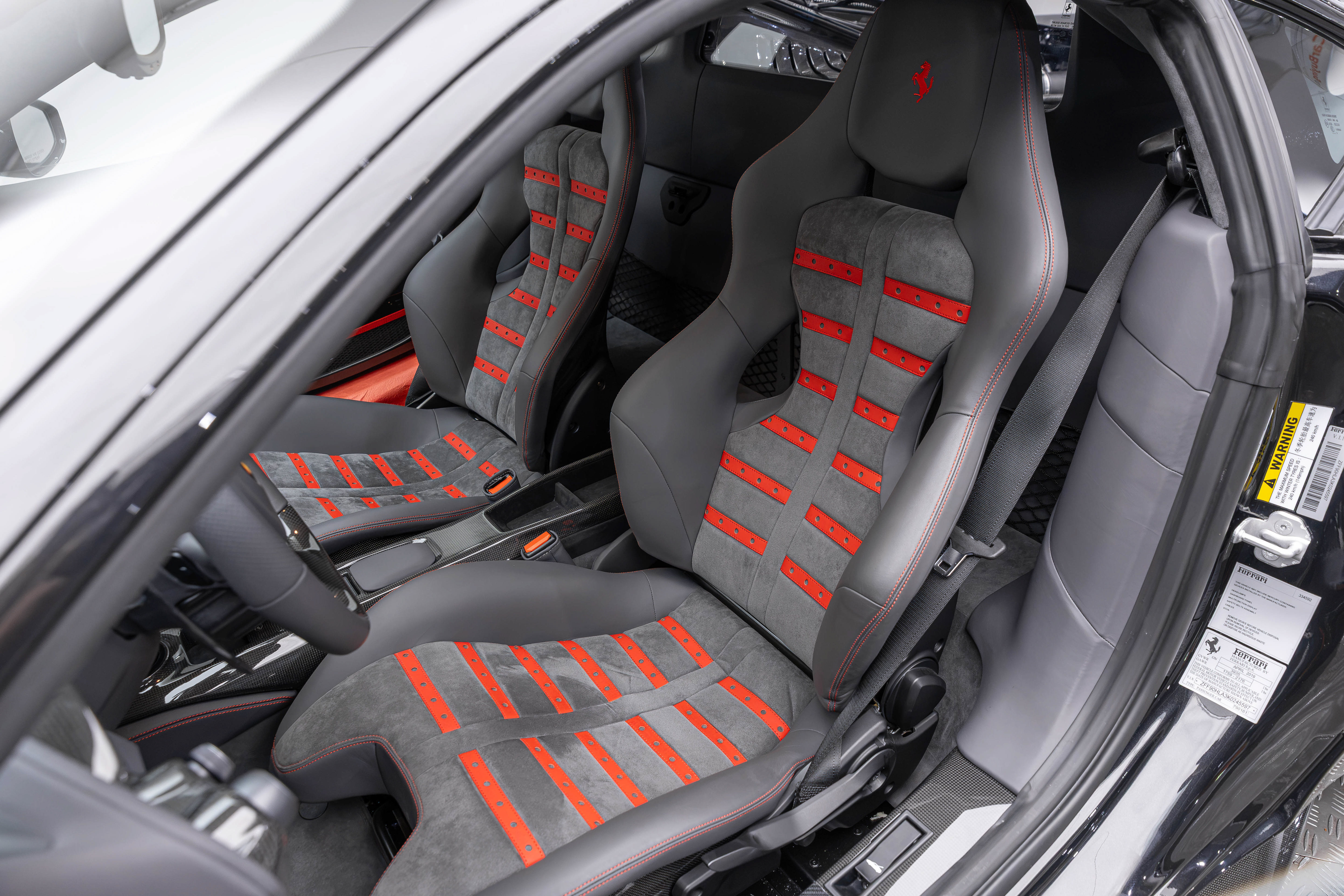 Used 2019 Ferrari 488 Pista Coupe RWD image 49