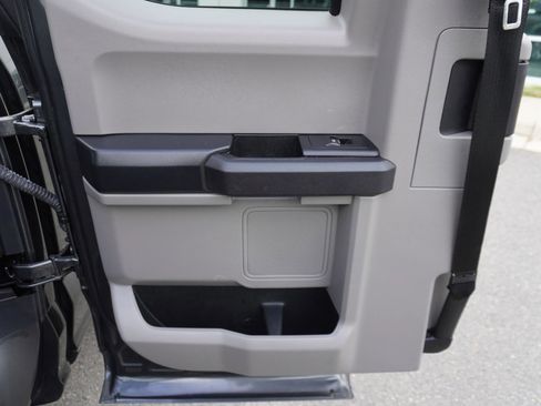 Used 2018 Ford F150 XL w/ Equipment Group 101A Mid AWD/4WD image 28