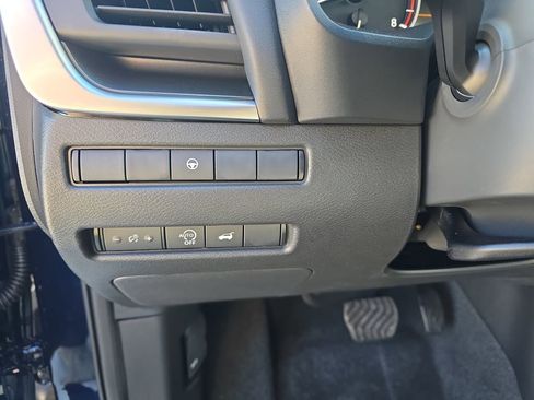 New 2026 Nissan Rogue SV image 30