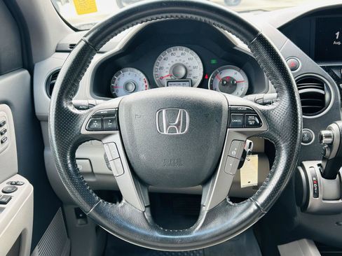 Used 2015 Honda Pilot Touring image 14
