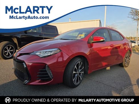 Used 2019 Toyota Corolla SE image 1