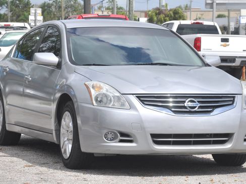 Used 2012 Nissan Altima 2.5 FWD image 7