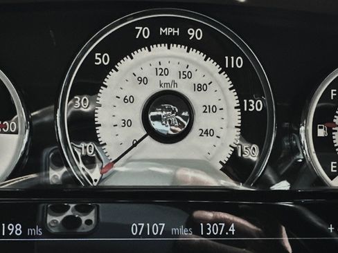 Used 2015 Rolls-Royce Wraith image 21