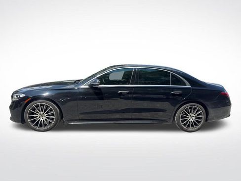 Used 2022 Mercedes-Benz S 580 4MATIC Sedan image 2