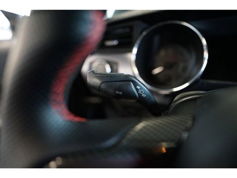 Used 2016 Ford Mustang Coupe image 20