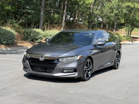 Used 2020 Honda Accord Sport image 4