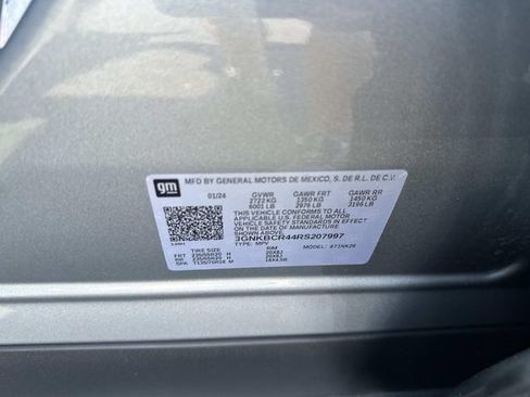 Certified 2024 Chevrolet Blazer LT w/ Convenience Package FWD image 31