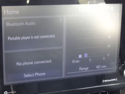 Used 2022 Toyota Corolla SE image 30