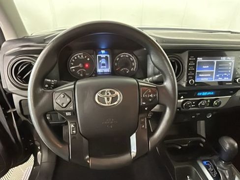 Used 2021 Toyota Tacoma SR AWD/4WD image 14