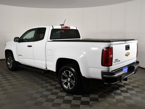 Used 2015 Chevrolet Colorado W/T RWD image 8