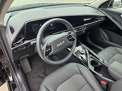 Used 2024 Kia Niro Wind image 9