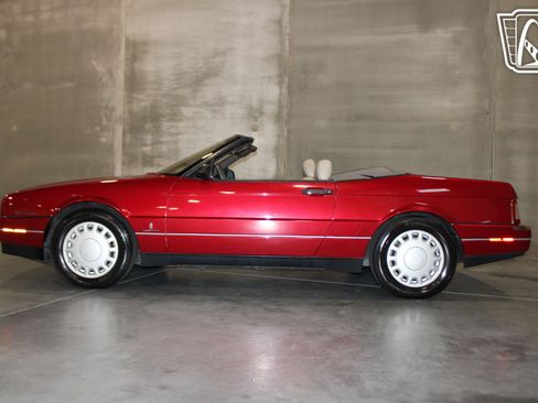 Used 1993 Cadillac Allante image 22