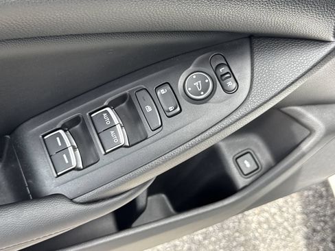 Used 2021 Honda Accord Sport image 14