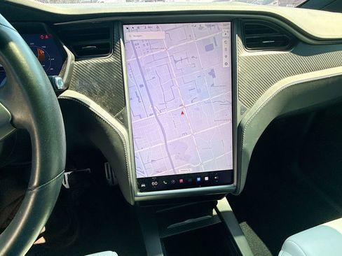 Used 2020 Tesla Model X Performance AWD/4WD image 6